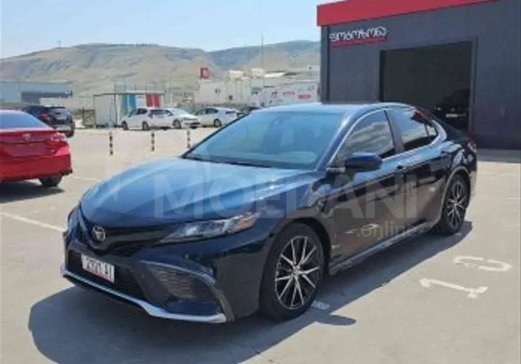Toyota Camry 2.5L 2021 Tbilisi - photo 1