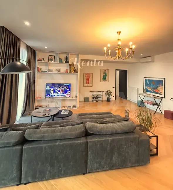 ქირავდება 3 ოთახიანი ბინა 125მ² 9/10 სართ თბილისი - photo 2