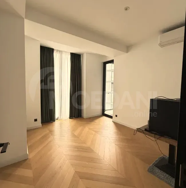 ქირავდება 3 ოთახიანი ბინა 125მ² 9/10 სართ თბილისი - photo 7