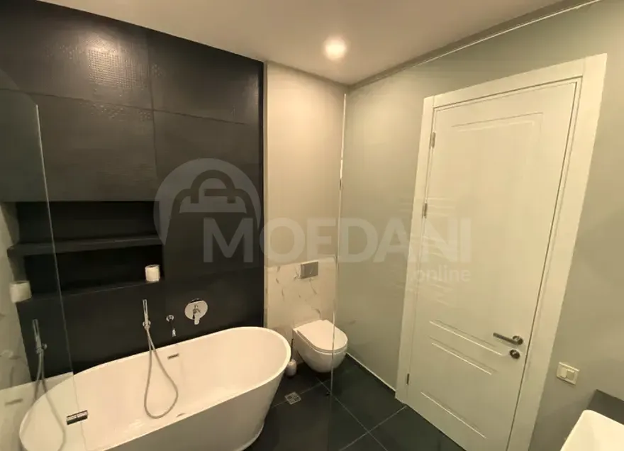 ქირავდება 4 ოთახიანი ბინა 175მ² 4/6 სართ თბილისი - photo 3