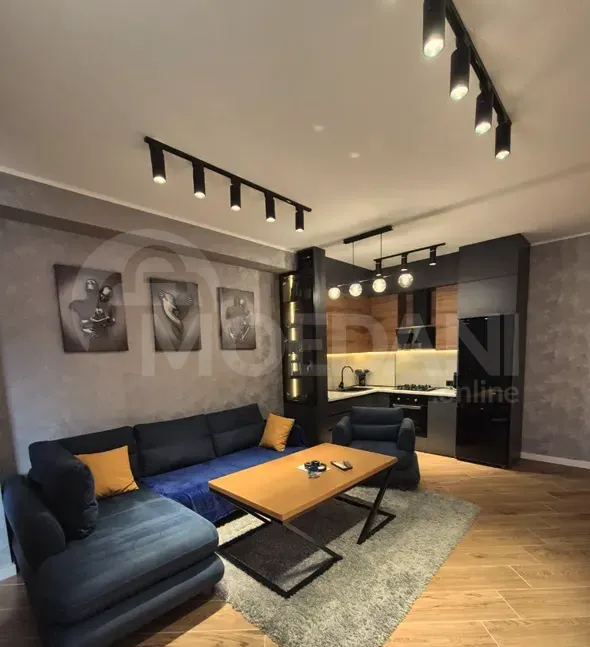 Продам 3-комн. квартиру 81м² 4/10 эт. Тбилиси - изображение 1