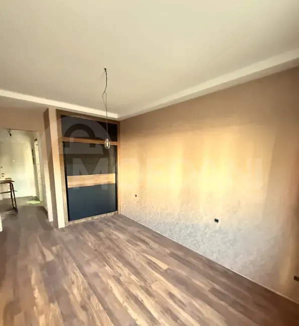 Продам 2-комн. квартиру 55м² 2/10 эт. Тбилиси - изображение 2