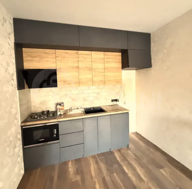 Продам 2-комн. квартиру 55м² 2/10 эт. Тбилиси - изображение 1