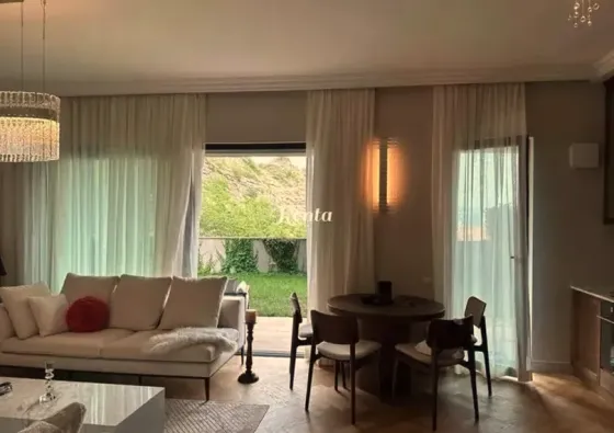 Apartments For Rent three-room 180м² 1/4 floor Tbilisi