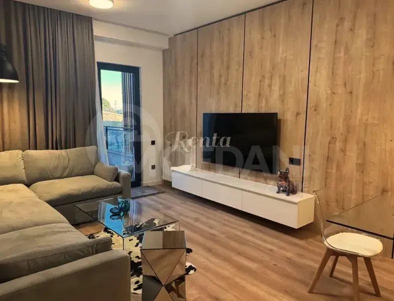 Сдам 3-комн. квартиру 90м² 1/5 эт. Тбилиси - изображение 1