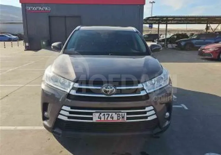 Toyota Highlander 3.5L 2017 თბილისი - photo 1