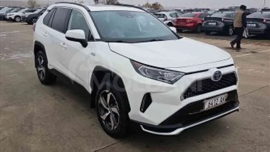Toyota RAV4 2.5L 2021 Тбилиси - изображение 3