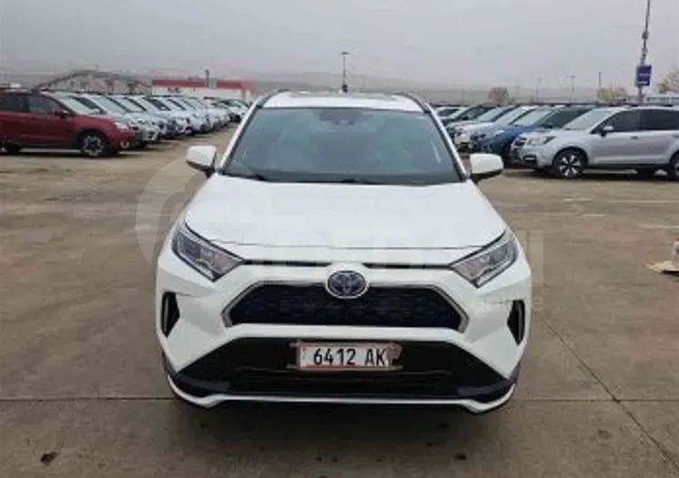 Toyota RAV4 2.5L 2021 Тбилиси - изображение 2