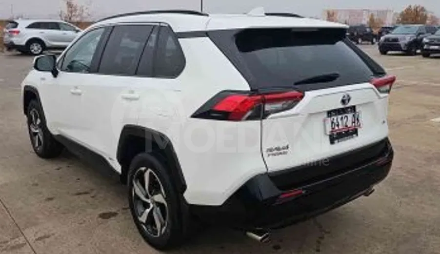 Toyota RAV4 2.5L 2021 Тбилиси - изображение 6