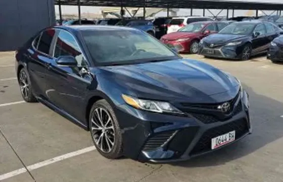 Toyota Camry 2018 Tbilisi