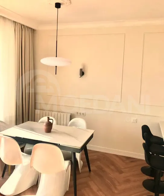 Сдам 4-комн. квартиру 130м² 2/5 эт. Тбилиси - изображение 5