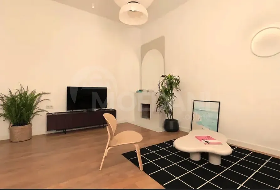 Сдам 3-комн. квартиру 100м² 2/3 эт. Тбилиси - изображение 2