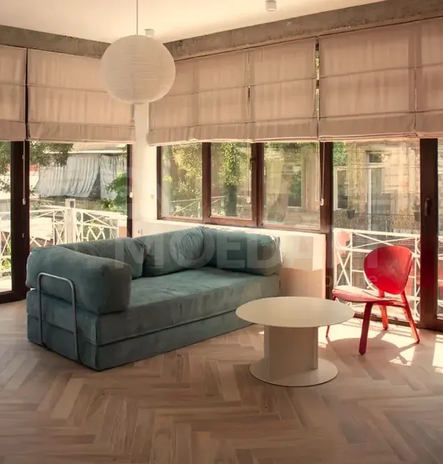 Apartments For Rent three-room 85м² 3/4 floor Tbilisi - photo 1