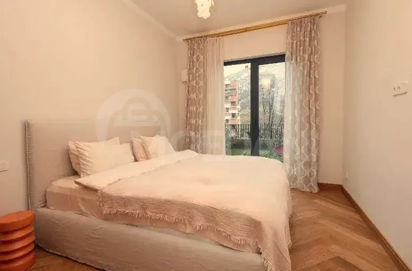 Apartments For Rent three-room 158м² 1/4 floor Tbilisi - photo 7
