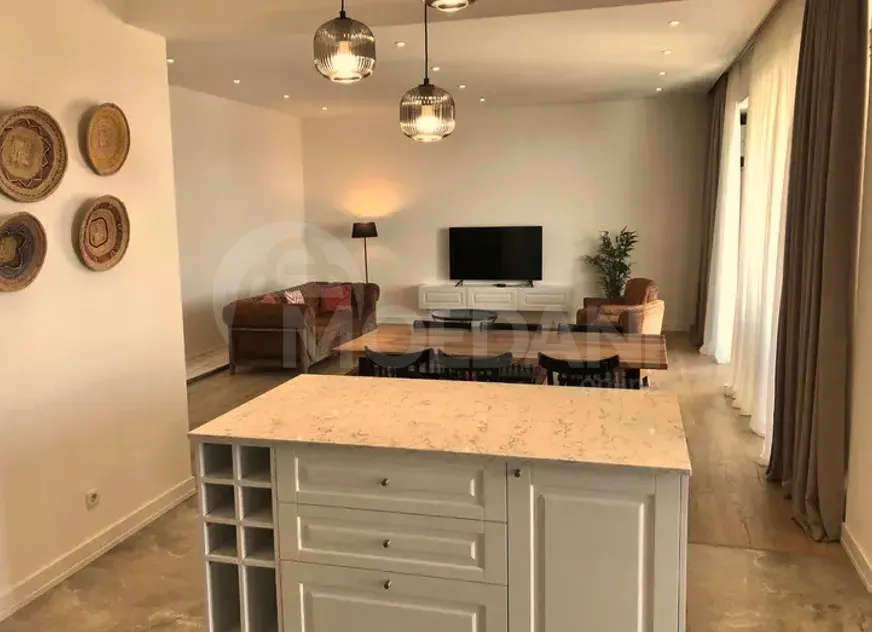 Сдам 4-комн. квартиру 170м² 2/6 эт. Тбилиси - изображение 2