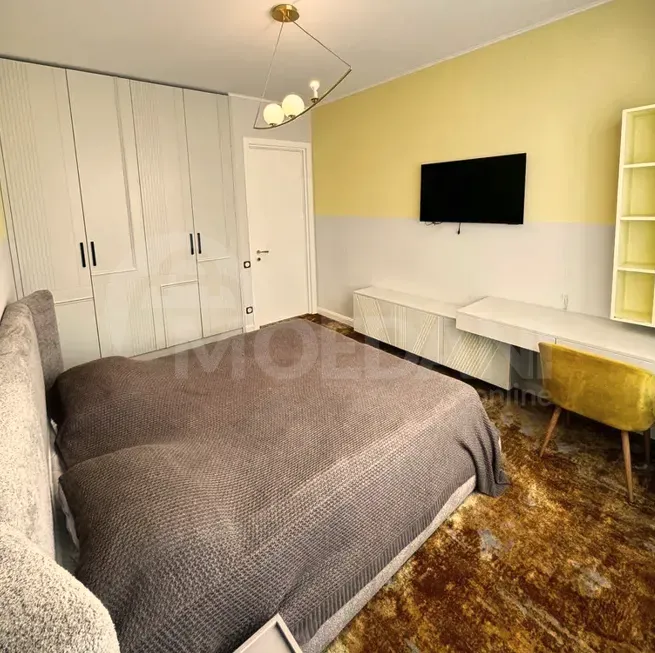 ქირავდება 6 ოთახიანი ბინა 220მ² 2/2 სართ თბილისი - photo 6