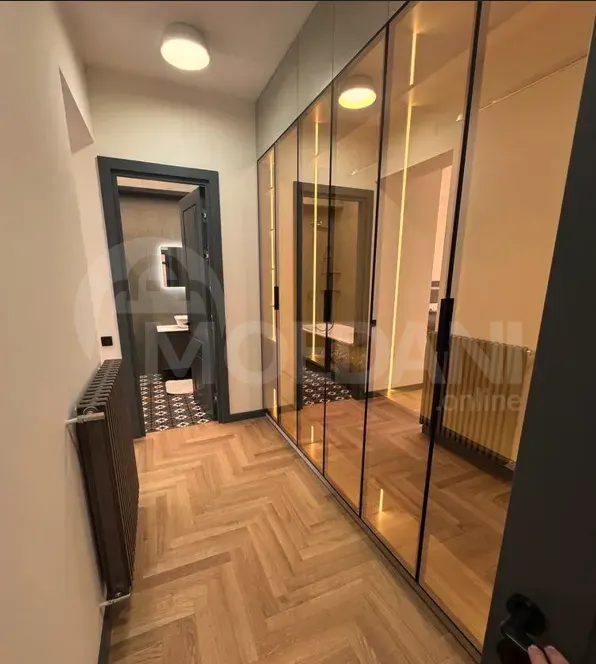 ქირავდება 5 ოთახიანი ბინა 205მ² 20/26 სართ თბილისი - photo 7