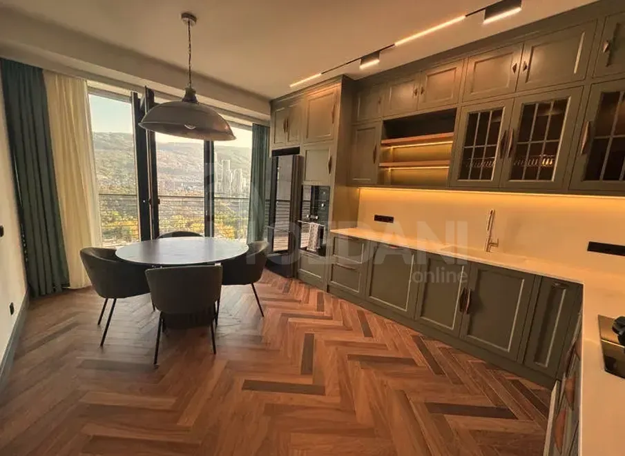 ქირავდება 5 ოთახიანი ბინა 205მ² 20/26 სართ თბილისი - photo 3