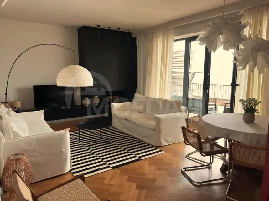 Сдам 4-комн. квартиру 170м² 5/6 эт. Тбилиси - изображение 1