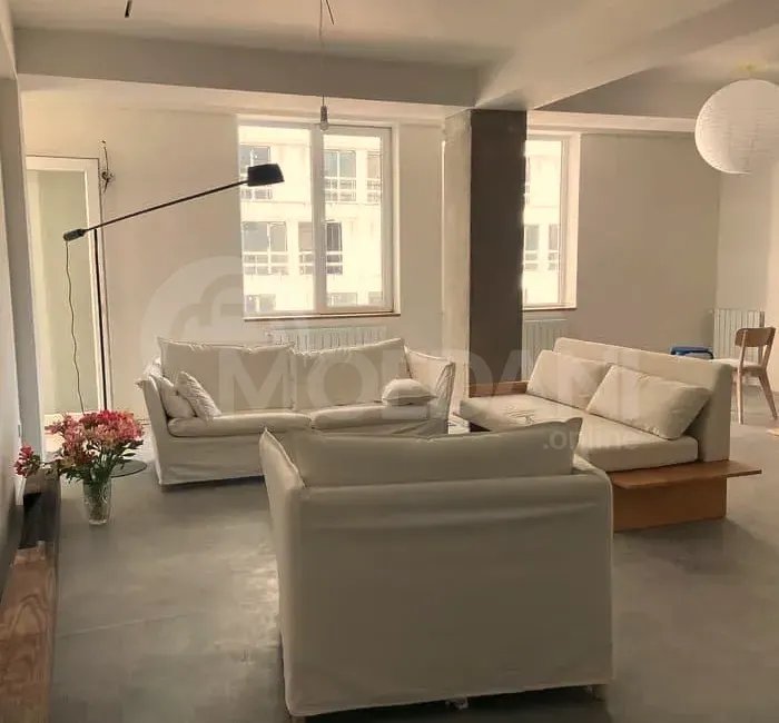 Сдам 4-комн. квартиру 145м² 3/12 эт. Тбилиси - изображение 2