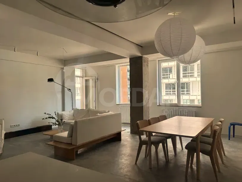 Сдам 4-комн. квартиру 145м² 3/12 эт. Тбилиси - изображение 1