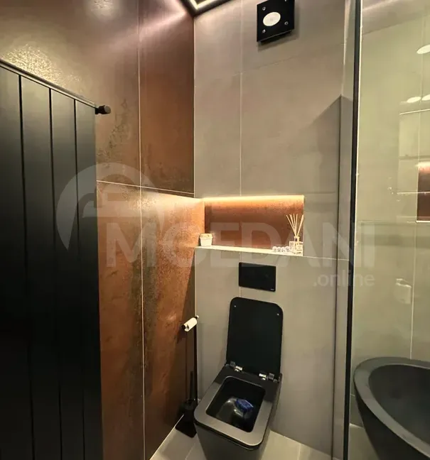 Сдам 2-комн. квартиру 150м² 3/5 эт. Тбилиси - изображение 2