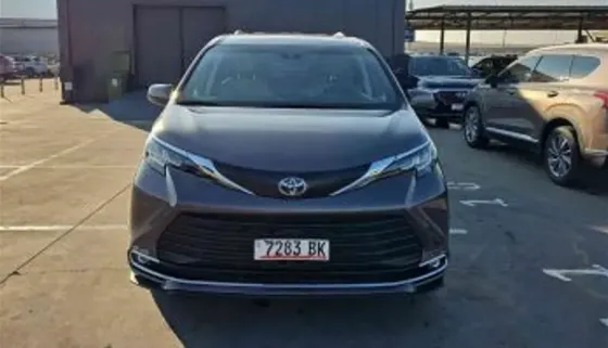 Toyota Sienna 2022 Tbilisi