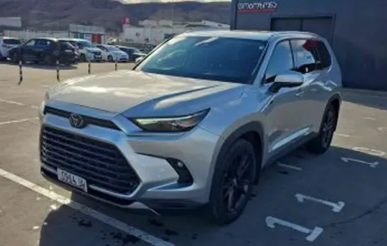 Toyota Highlander 2024 Tbilisi