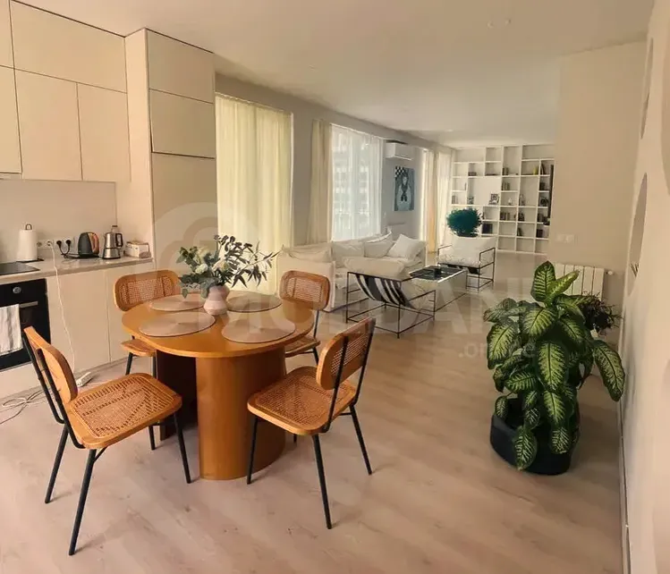 Сдам 2-комн. квартиру 143м² 6/9 эт. Тбилиси - изображение 1