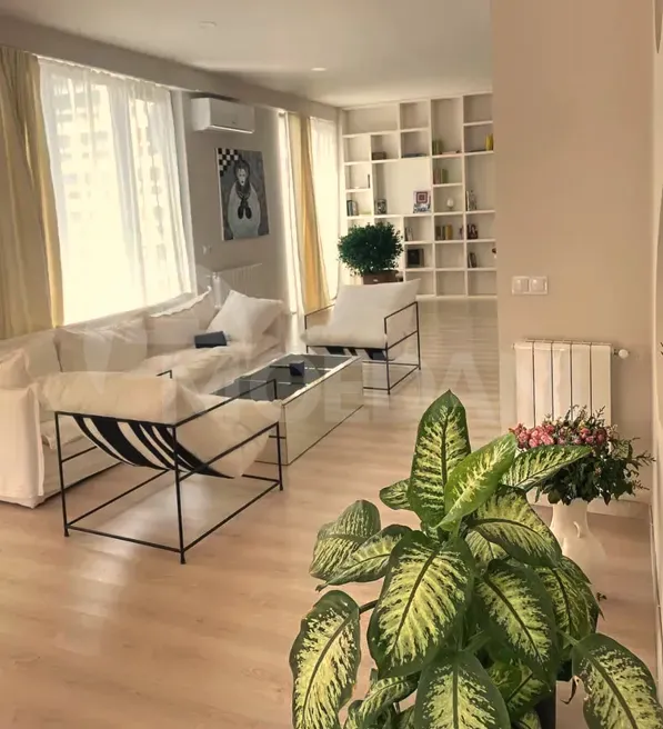 Сдам 2-комн. квартиру 143м² 6/9 эт. Тбилиси - изображение 3