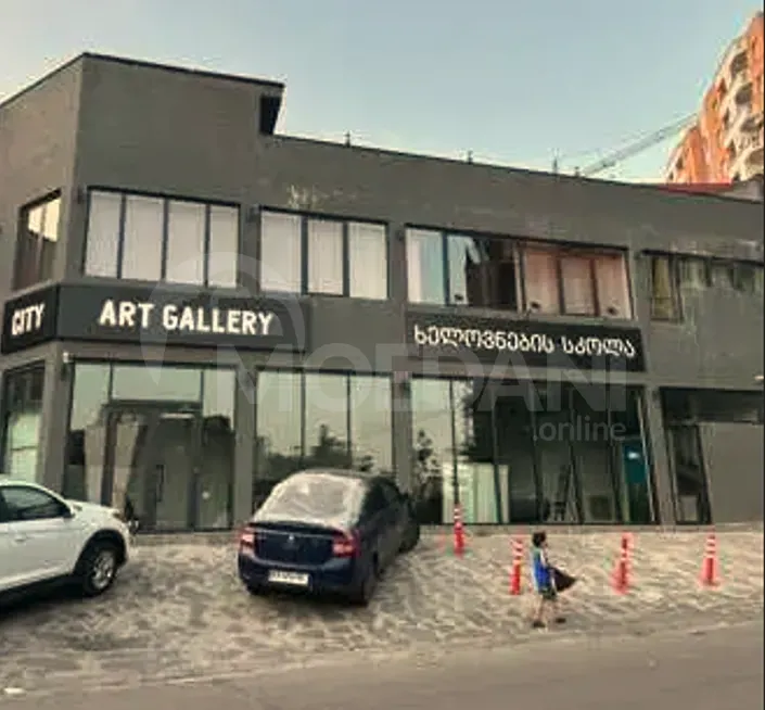 Сдается универсальное коммерческое помещение Тбилиси - изображение 1