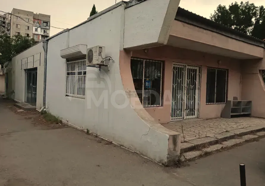 Сдается универсальное коммерческое помещение в Варкетили Тбилиси - изображение 2