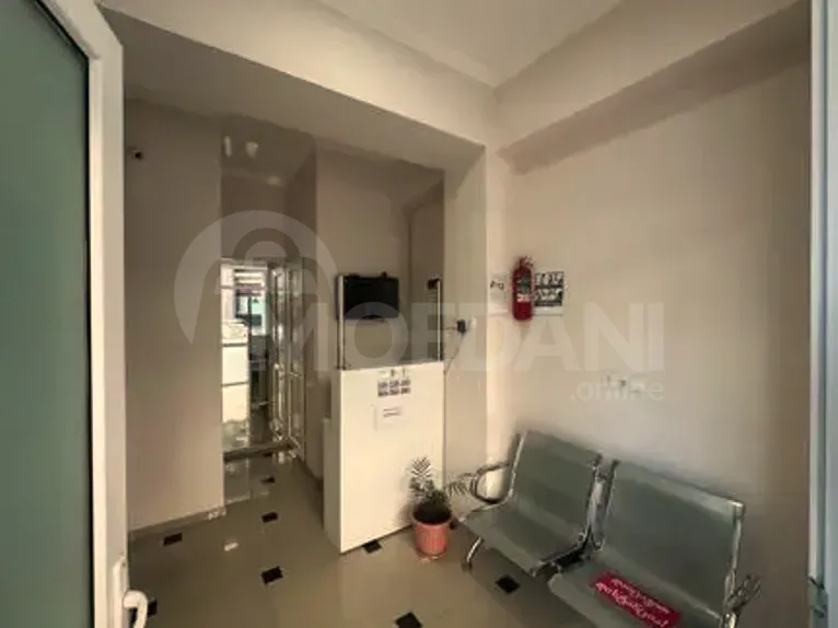 Сдается универсальное коммерческое помещение на Сабуртало Тбилиси - изображение 3