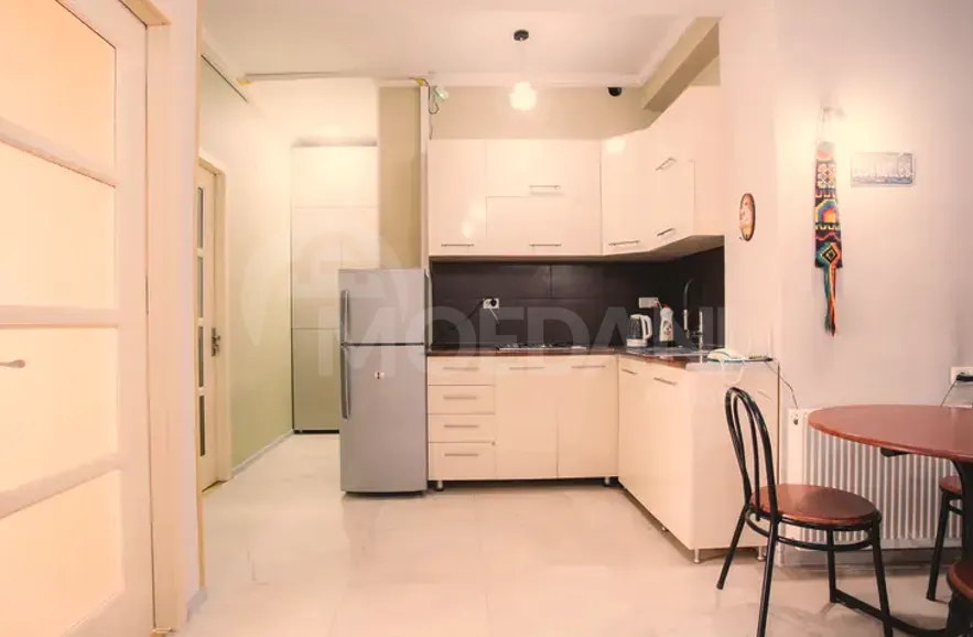 Сдам 3-комн. квартиру 65м² 10/11 эт. Тбилиси - изображение 3