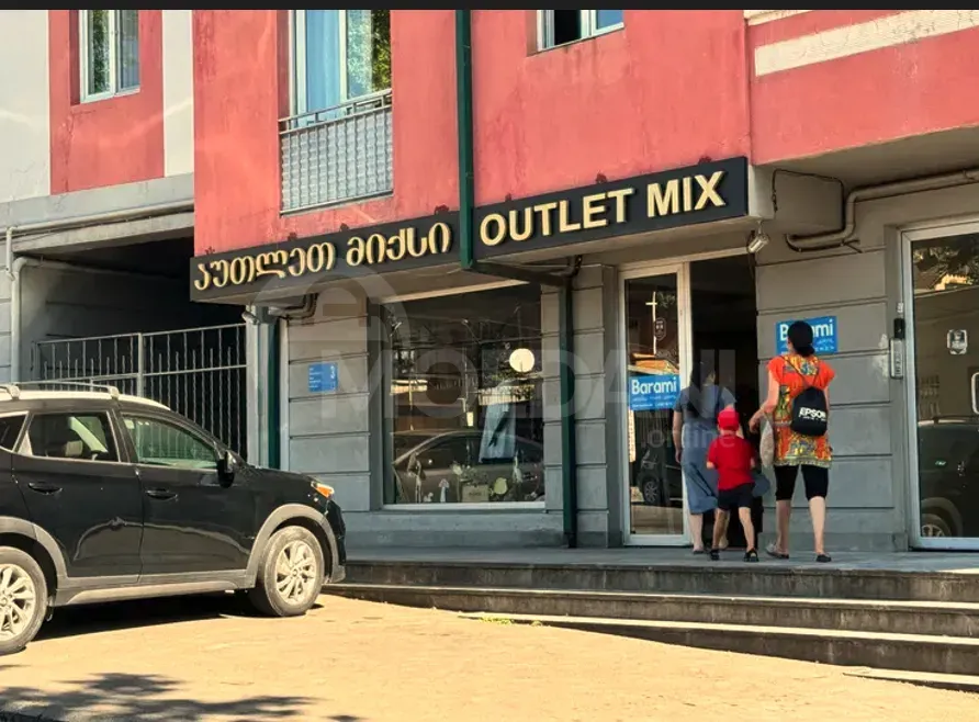 Сдается универсальное коммерческое помещение в районе Сванетии Тбилиси - изображение 5