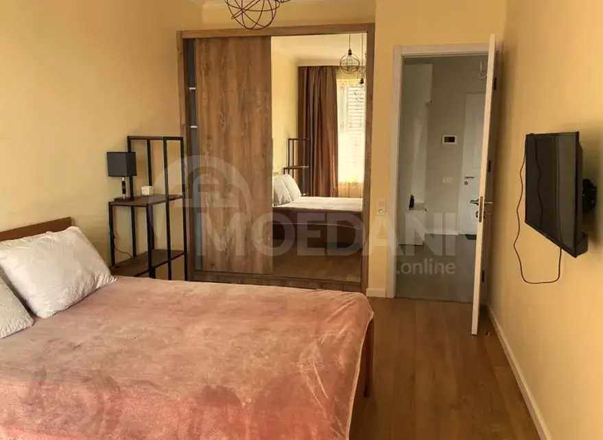 ქირავდება 2 ოთახიანი ბინა 75მ² 4/8 სართ თბილისი - photo 4