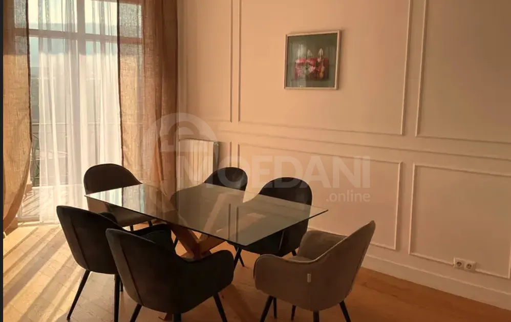 ქირავდება 6 ოთახიანი ბინა 222მ² 10/15 სართ თბილისი - photo 2