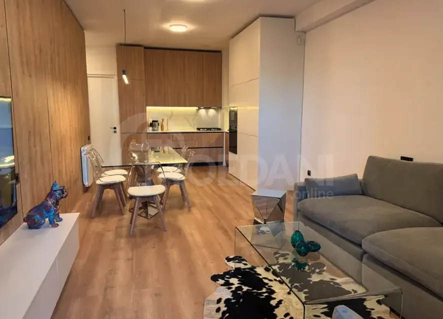 ქირავდება 3 ოთახიანი ბინა 90მ² 1/5 სართ თბილისი - photo 2