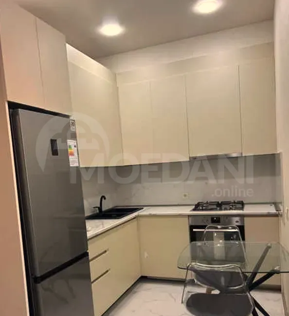 ქირავდება 2 ოთახიანი ბინა 60მ² 2/9 სართ თბილისი - photo 2