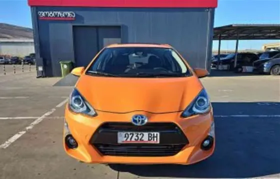 Toyota Prius C 2016 Tbilisi