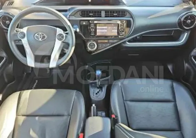 Toyota Prius C 2016 Тбилиси - изображение 5