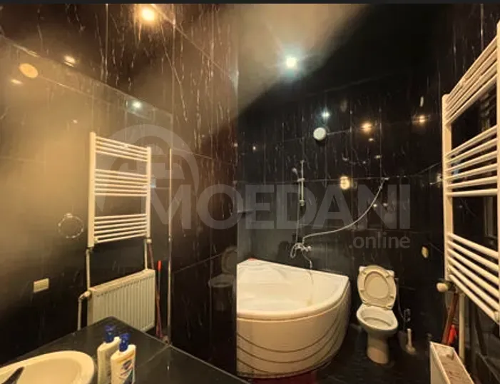 ქირავდება 3 ოთახიანი ბინა 100მ² 5/5 სართ თბილისი - photo 9