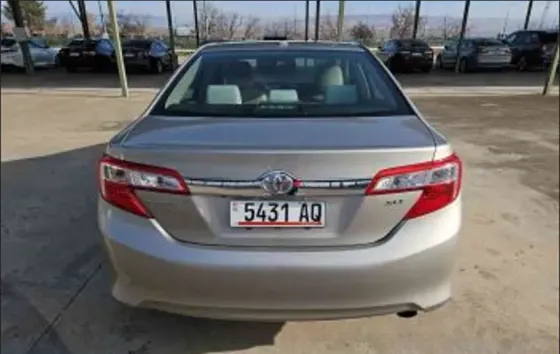 Toyota Camry 2014 Tbilisi