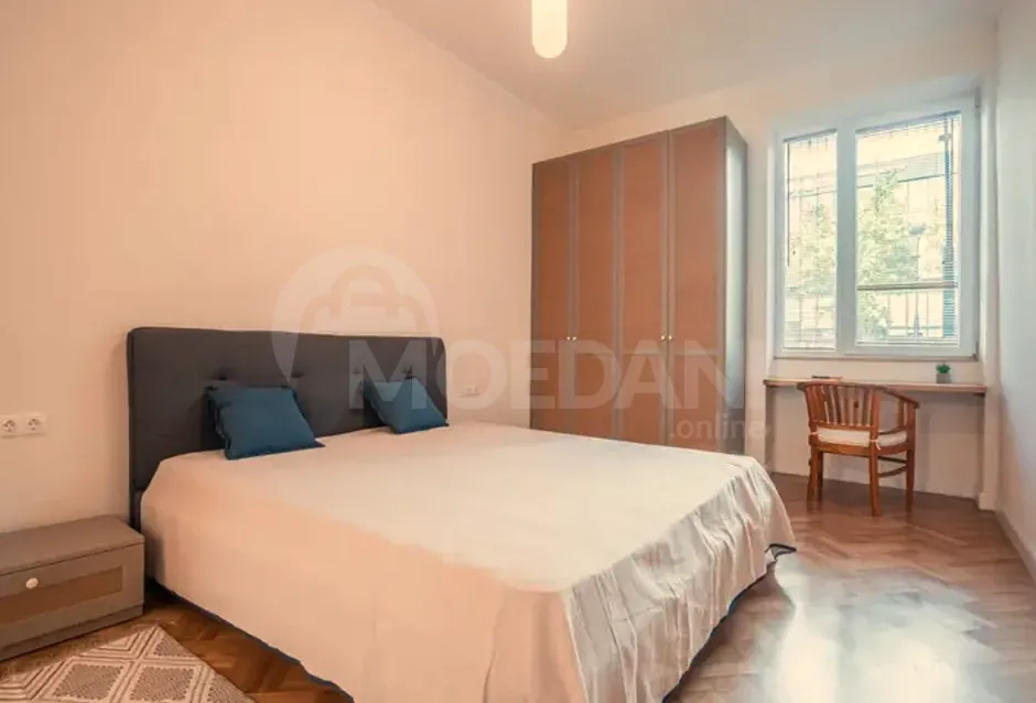 ქირავდება 2 ოთახიანი ბინა 74მ² 2/5 სართ თბილისი - photo 6