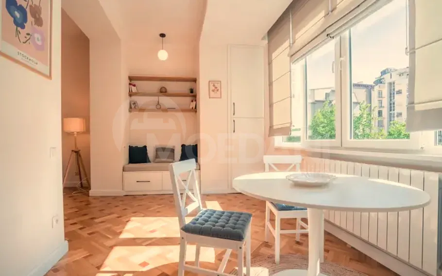 ქირავდება 2 ოთახიანი ბინა 74მ² 2/5 სართ თბილისი - photo 1