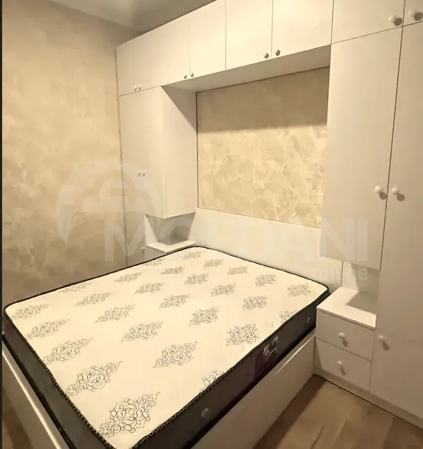 ქირავდება 2 ოთახიანი ბინა 60მ² 1/10 სართ თბილისი - photo 4