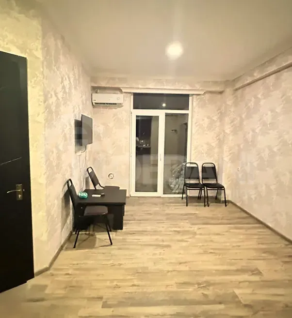 ქირავდება 2 ოთახიანი ბინა 60მ² 1/10 სართ თბილისი - photo 5