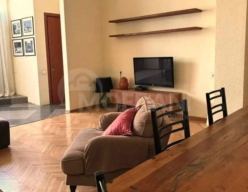 House for rent 300м² Tbilisi - photo 3