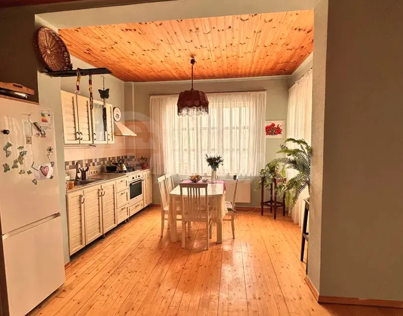 ქირავდება სახლი 500м² მცხეთა - photo 1