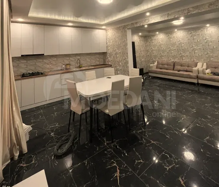 Сдам Дом 200м² Тбилиси - изображение 1